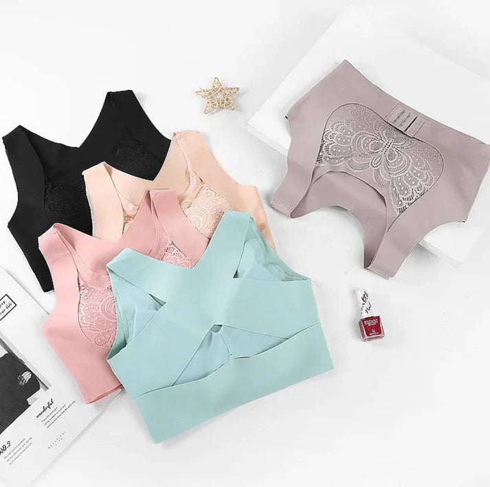 Seamless Push-Up Padded Bra with Lace Detail